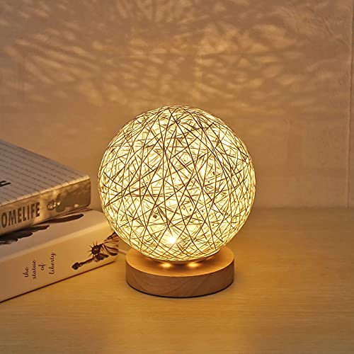 UNISOPH Lámpara de mesa de madera, lámpara de mesa USB con pantalla esférica de ratán hecho a mano, lámpara de luna de madera para dormitorio, decoración de mesilla (blanco)